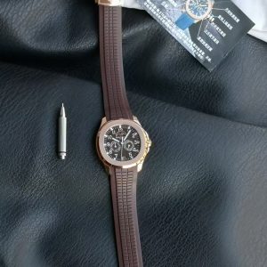 Réplique Montre Paiement à la Livraison - Montre Réplique de Luxe Patek Philippe Aquanaut 1134964157 - front view