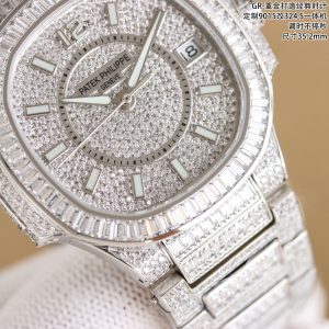Patek Philippe Nautilus 7021 Réplique Montre de Luxe - Excellence AAA+ 1126286097 - interior view | Nautilus